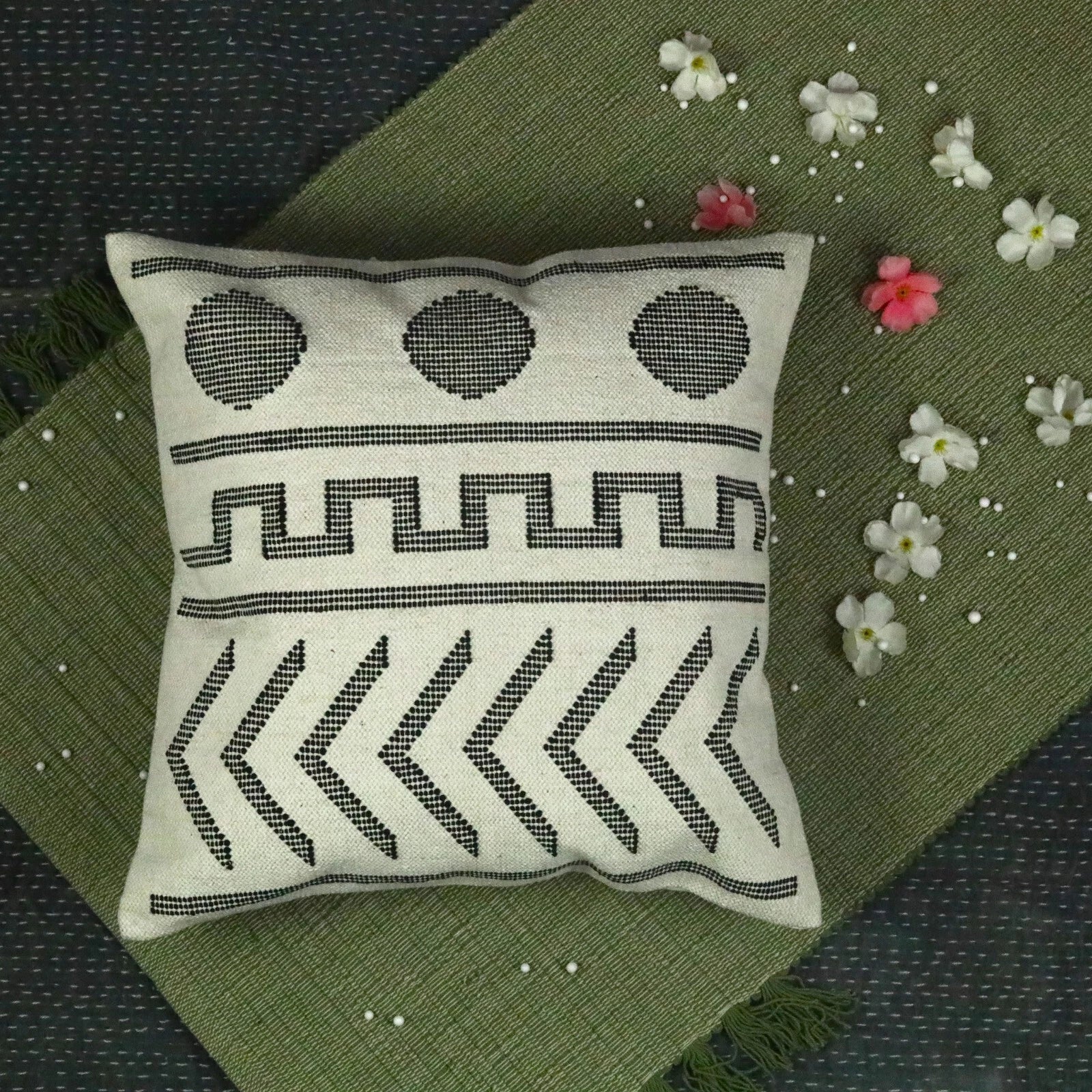 Geometric pattern sabra kilim cushion cover authentic outdoor decor pillow cover