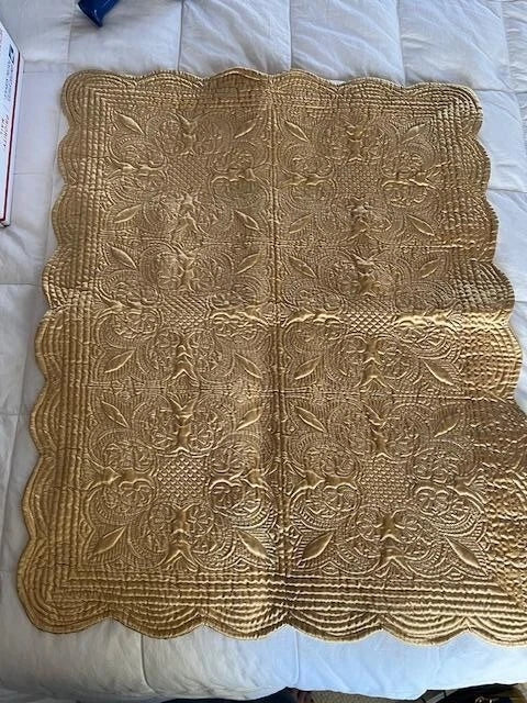 Vintage Gold Quilted Queen Size Pillow Cover for Bed, Chair & Couch/NEVER USED